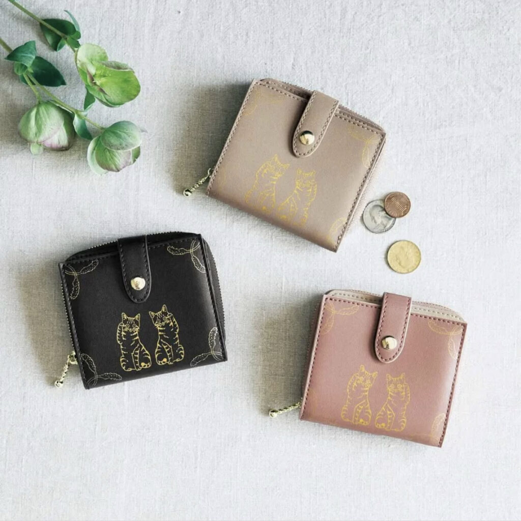 フェリシモ猫部 様「二つ折りのお財布」発売